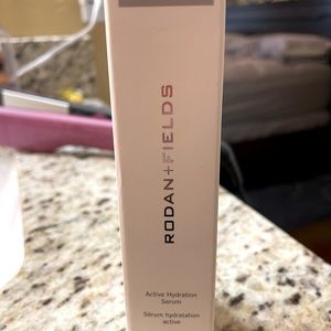 Rodan+Fields active hydration serum.